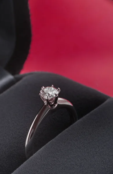 Anel anel de casamento diamante anel — Fotografia de Stock